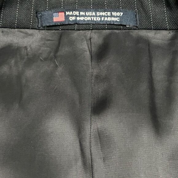 Hart Schaffner Marx For Nordstrom Men’s Size 42 R 2 Button Navy Blue Stripe - Picture 8 of 10